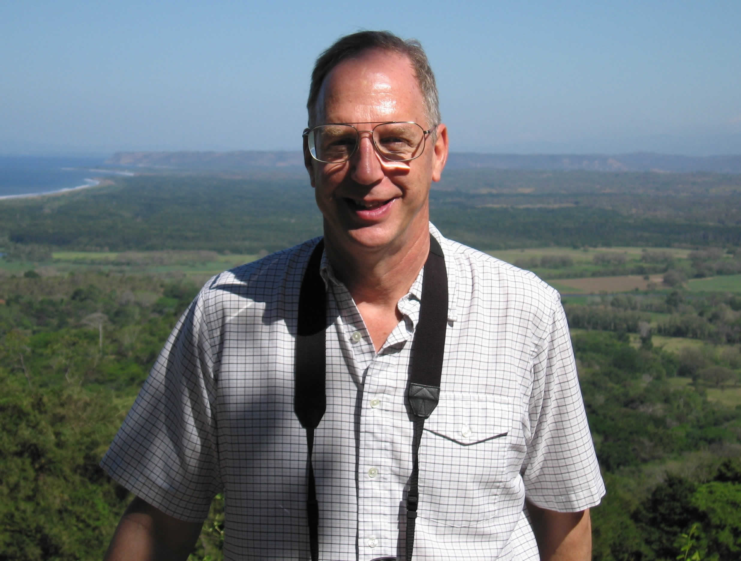 Professor Wayne Selcher with
                  Elizabethtown College students and faculty on the
                  Pacific Coast of Costa Rica, March 2006